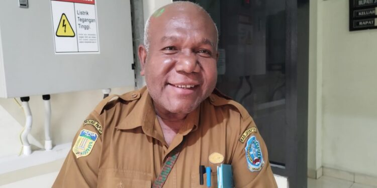 Pj. Bupati  Jayapura Membuka Bimtek Penyusunan Sasaran Kinerja Pegawai