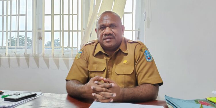Sekretaris Bappenda Kab Jayapura Jimmy Yoku : ” Triwulan I Bappenda Kabupaten Jayapura Berhasil Himpun Pajak Daerah Rp10 Miliar”