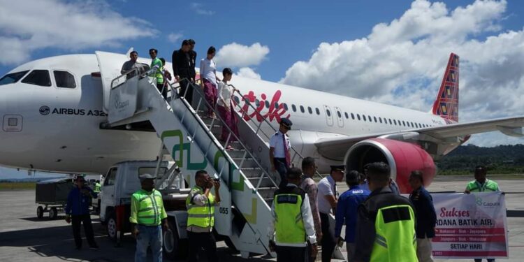Batik Air Resmi Buka Rute dan Terbang Perdana ke Biak