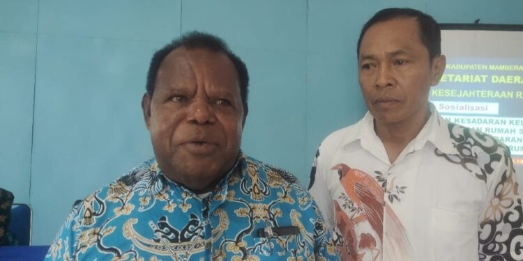 1000 Bendera dan Umbul-Umbul Hiasi Kota Kobakma Mamberamo Tengah