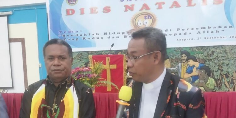 HUT Ke-69 STFT IS Kijne GKI Di Tanah Papua Berlangsung Dengan Penuh Syukur dan Hikmat