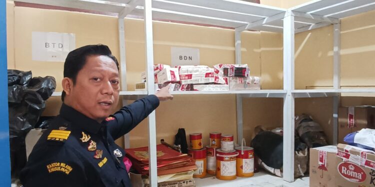 Bea Cukai Merauke Sita Ribuan Rokok Ilegal