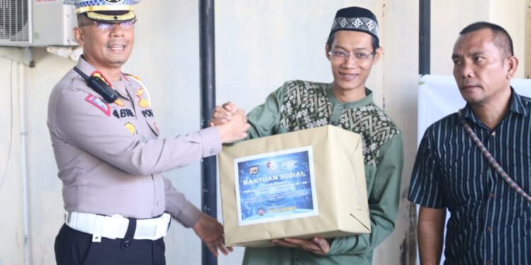 HUT Korp Lalu Lintas Bhayangkara ke-68, Direktorat Lalu Lintas Polda Papua dan PT Jasa Rahaja Berbagi Kebahagiaan