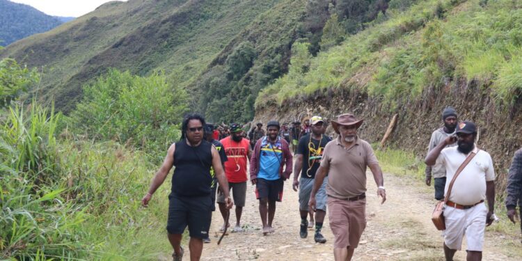 Deinas Geley : PAN Papua Tengah Sosialisasi Calon Presiden Prabowo Hingga Daerah Terpencil