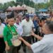 Makna Pemberian Parang  Kepada Pj. Gubernur Papua Ridwan Rumasukun