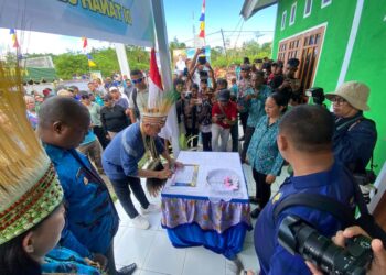 Pj Gubernur Papua Ridwan Rumasukun Ajak OPD Pemda Waropen jadi Orang Tua Asuh Stunting