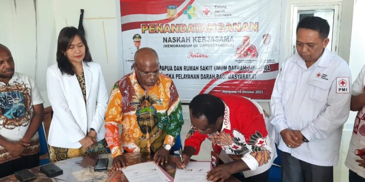 Penuhi Kebutuhan Stok Darah, RSUD Jayapura dan PMI Papua Resmi Tandatangan Kerjasama