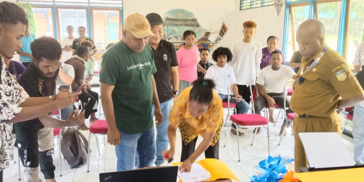 Pemda Biak MoU dengan CV. Golden Deka Yame,  Bangun Asrama Biak di Jayapura