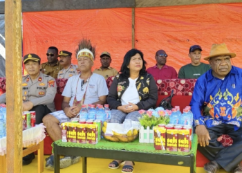 Masyarakat Mamberamo Tengah Sambut Kedatangan Penjabat  Bupati