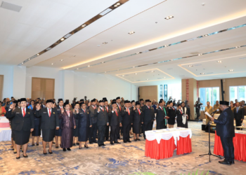 Wamendagri Resmi Lantik 34 Anggota MRP Provinsi Papua