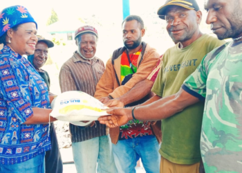 Enam Kampung di Distrik Ilugwa Terima Beras Bantuan