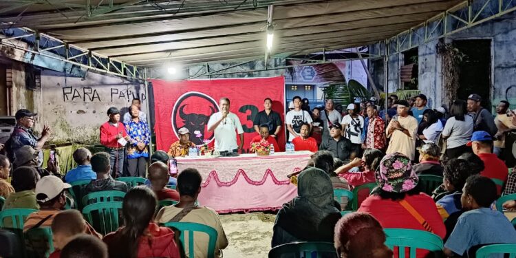 Ruth Naomi Rumkabu Tatap Muka Bersama Masyarakat Kelurahan Ardipura, Kompleks Laba-laba Kota Jayapura 