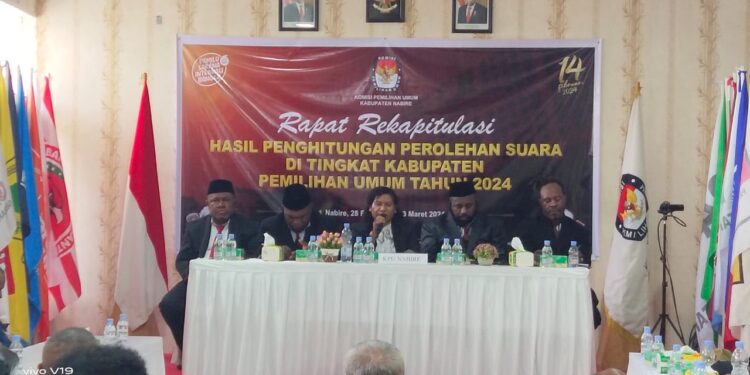 KPU Kabupaten Nabire Gelar Rapat Pleno Rekapitulasi Suara Pemilu 2024 Tingkat Kabupaten