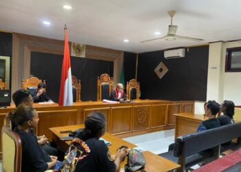 7 Polisi Luka – luka, Pasutri Penyelenggara Acara di Doyo Disidang Tipiring