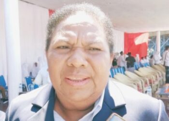 Sekda Hana Hikoyabi Tegas Akan Pecat Oknum PNS yang Miras di Areal Kantor