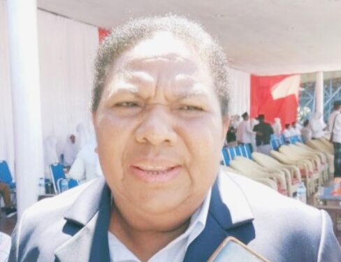 Sekda Hana Hikoyabi Tegas Akan Pecat Oknum PNS yang Miras di Areal Kantor