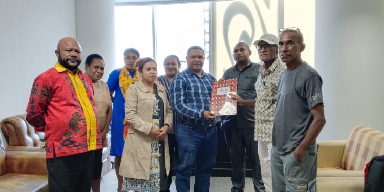 MRP Tegaskan Kursi Ketua DPRP, Harus OAP Tidak Bisa Ditawar-Tawar