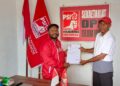 Bakal Calon Bupati Biak Numfor Anton Mansnembra dan Calon Wakil H.ABD Rahman, Resmi Daftar ke Parta PSI