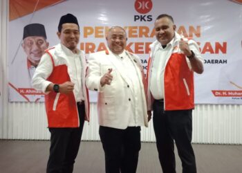 Yance Salambauw – Ahmad Samsuddin Resmi Terima Rekomendasi PKS, Siap Maju Pilkada SorSel