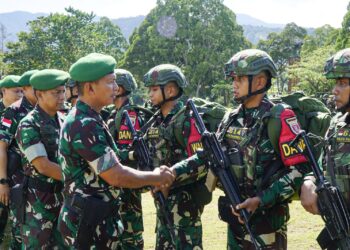 Danrem Pimpin Upacara Penerimaan Satgas Pamtas Kewilayahan