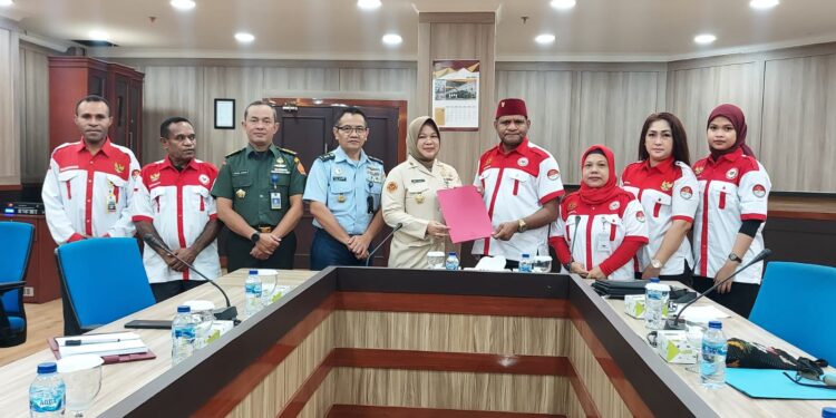 Ketum Gercin Indonesia Laporkan Rakornas 6 Provinsi Dan 42 Kabupten Se – Tanah Papua Saat Audiensi Dengan Dirjen Pothan Kemhan RI
