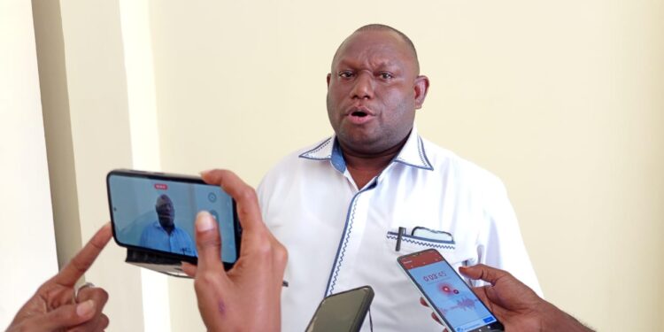 Gustav Griapon : Keterbukaan Informasi Menuju Pilkada’ 70 Tower Sudah di Bangun