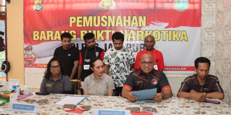 Pelaku Pengedar Ganja Kena Ancaman 12 Tahun Kurungan Penjara