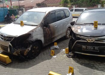 Kantor Redaksi Jubi Dilempari Bom Molotov, 2 Mobil Terbakar