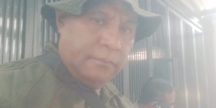 KAMPAK PAPUA : Pj. Bupati Waropen Segerah Periksa Dana Monitoring dan Evaluasi Dana OTSUS senilai Rp. 2 Miliar di BAPPEDA Waropen