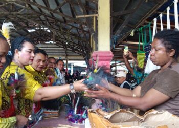 Kunjungan MRP Berikan Dukungan Nyata bagi Pengusaha UMKM Sarmi