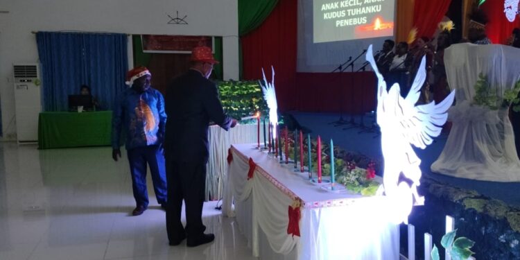 Pemkab Mamteng Gelar Natal Bersama ASN,TNI-POLRI dan Masyarakat