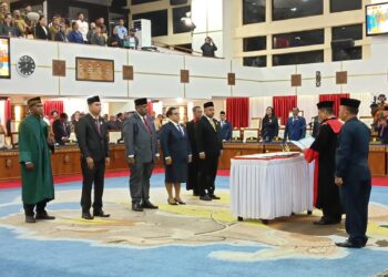 Pimpinan DPR Papua Periode 2024-2029 Dilantik