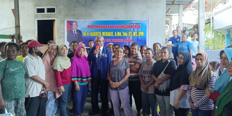 Serap Aspirasi Masyarakat, Anggota DPR Papua dan DPR Kota Jayapura Gelar Reses di Kampung Tiba-tiba
