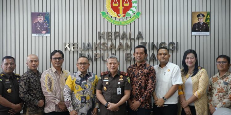Gelar Audiensi dengan Kejaksaan Tinggi Papua Barat, PLN UIP MPA Siap Hadirkan Infrastruktur Ketenagalistrikan yang Andal
