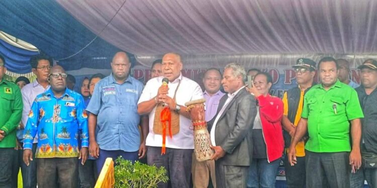 Rumah Prang Diresmikan , Hermes Felle : Kabupaten Jayapura Basis Kemenangan MDF-AR
