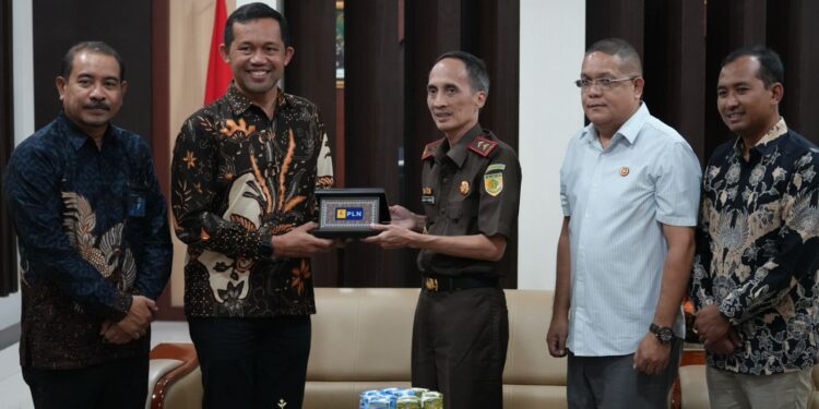 Perkuat Sinergi Bersama Kejaksaan Tinggi Maluku Utara, PLN UIP MPA Siap Hadirkan Infrastruktur Ketenagalistrikan yang Andal