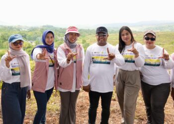 Srikandi PLN UIP MPA Ambil Peran Nyata dalam Rehabilitasi DAS di Jayapura