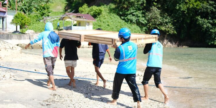 Listrik PLN Masuk 24 Jam, Ratusan Siswa di Maluku Utara Bisa Rasakan Digitalisasi Pendidikan
