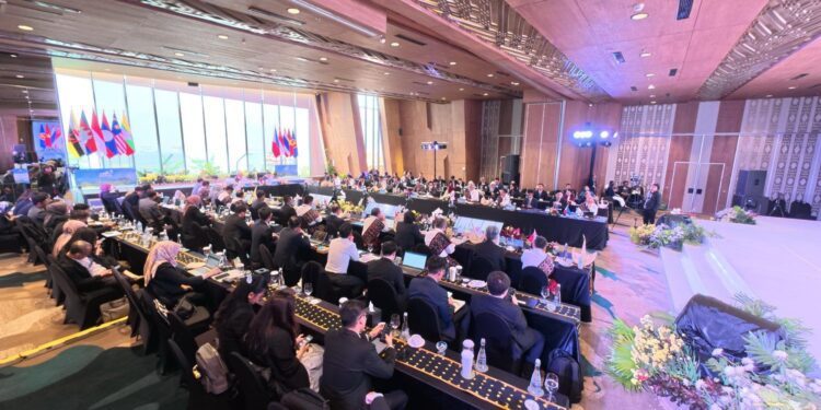 PLN Dorong Interkoneksi ASEAN Power Grid untuk Akselerasi Transisi Energi Bersih