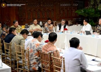 Presiden Prabowo Pimpin Rapat Ekonomi di Kertanegara, Bahas Stimulus dan Stabilitas Keuangan