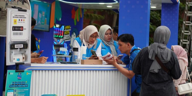 PLN Luncurkan Program Gelegar SwaCAM, Permudah Pelanggan Catat Pemakaian Listrik Mandiri