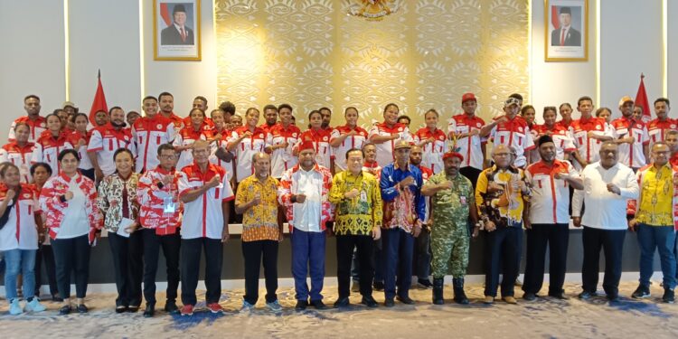 Wakil Gubernur Papua Aryoko Rumaropen Buka Rakornas Gercin