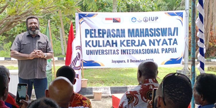 MoU Indonesia dan PNG : Gubernur West Sepick Mr. Tony Wou – Wou Menerima 70 Mahasiswa Universitas Internasional Papua