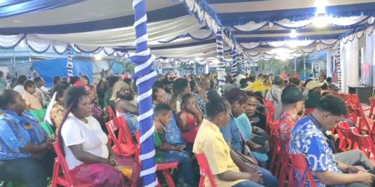 Perayaan Natal Bersama ASN,TNI-POLRI dan Masyarakat Kabupaten Mamteng
