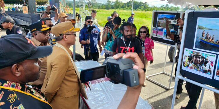 150 Foto Karya Jurnalistik Dipamerkan di Festival Media Se-Tanah Papua Perdana di Nabire
