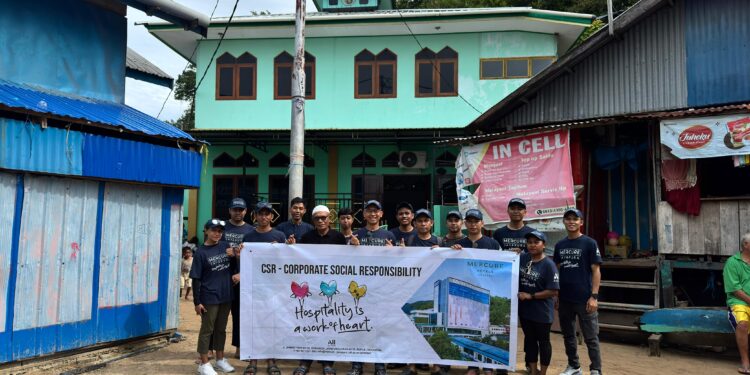 Sambut Ramadan, Heartists Mercure Jayapura Seberangi Lautan Gelar Aksi Bersih-Bersih Masjid Al-Muhajirin di Pulau Kosong
