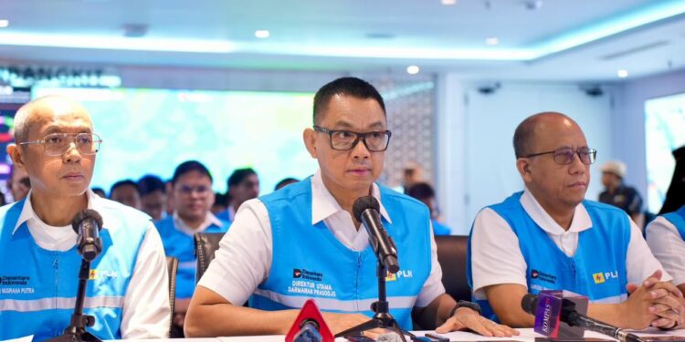 PLN Sampaikan Progres Pemulihan Kelistrikan di Sumatra