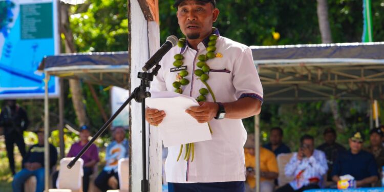 Masyarakat Numfor Titip Harapan Pembangunan kepada Gubernur Papua Matius Fakhiri