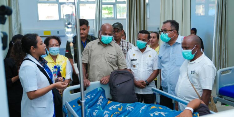 Kunker Gubernur Papua MDF di Biak : Meninjau RSUD Biak dan Menilai Layak Jadi Contoh Bagi Rumah Sakit di Papua