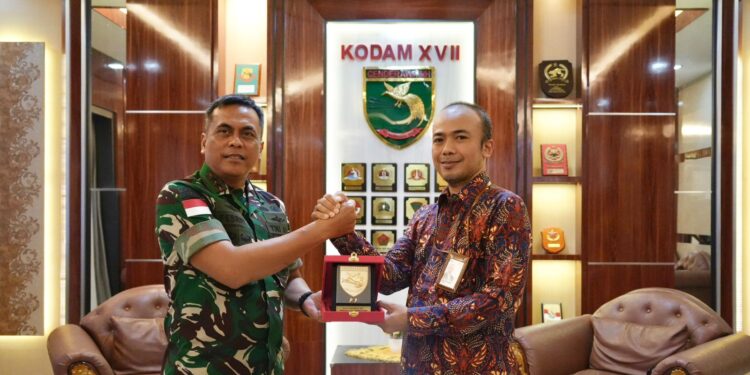 PLN UIP MPA Perkuat Sinergi Strategis dengan Kodam XVII/Cenderawasih Dukung Pengamanan Infrastruktur Ketenagalistrikan